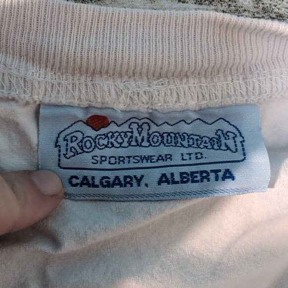 George Strait Tour Sweatshirt White Graphic Crewneck Vintage Style – Unisex 25" - Picture 3 of 8